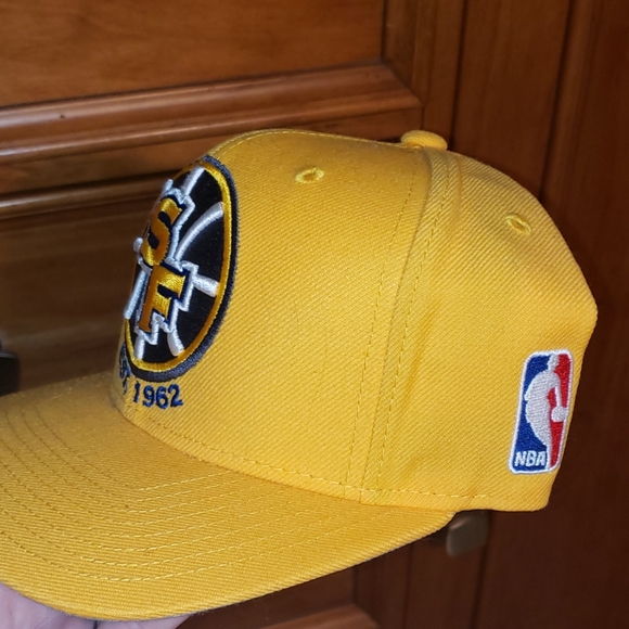 New NBA Goldenstate Warriors Mitchell & Ness Hat - Picture 2 of 7